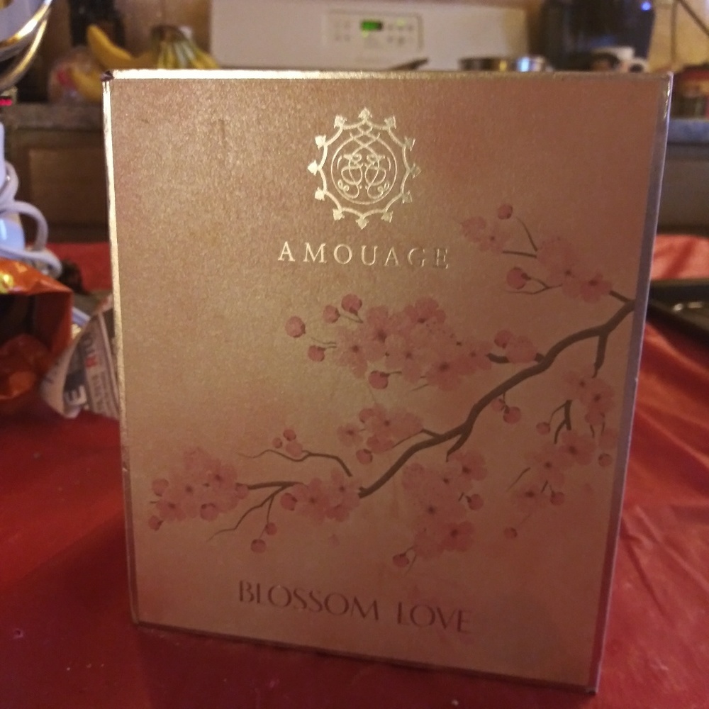 Amouage LOVE BLOSSOM, THE SECRET GARDEN COLLECTION